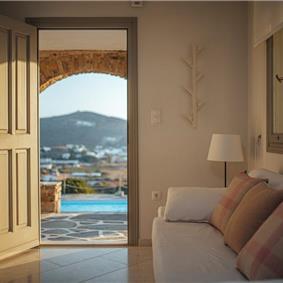 4 bedroom villa with pool, Paros, sleeps 8